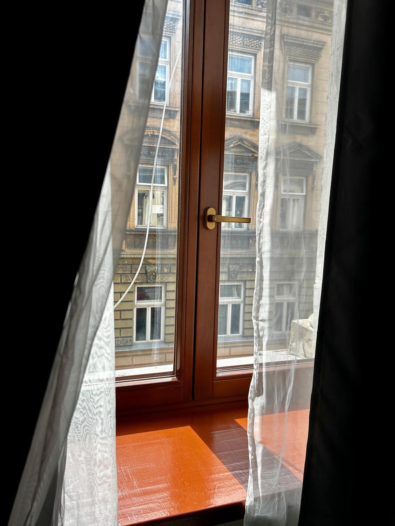 Harmony Aparthotel Краков Экстерьер фото