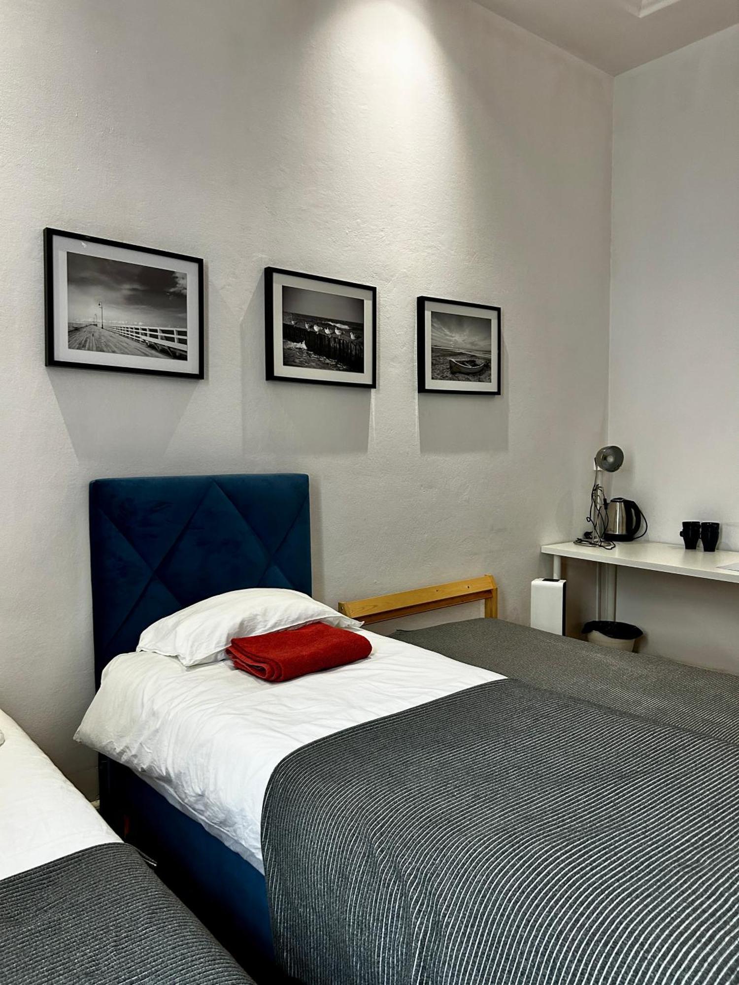 Harmony Aparthotel Краков Экстерьер фото